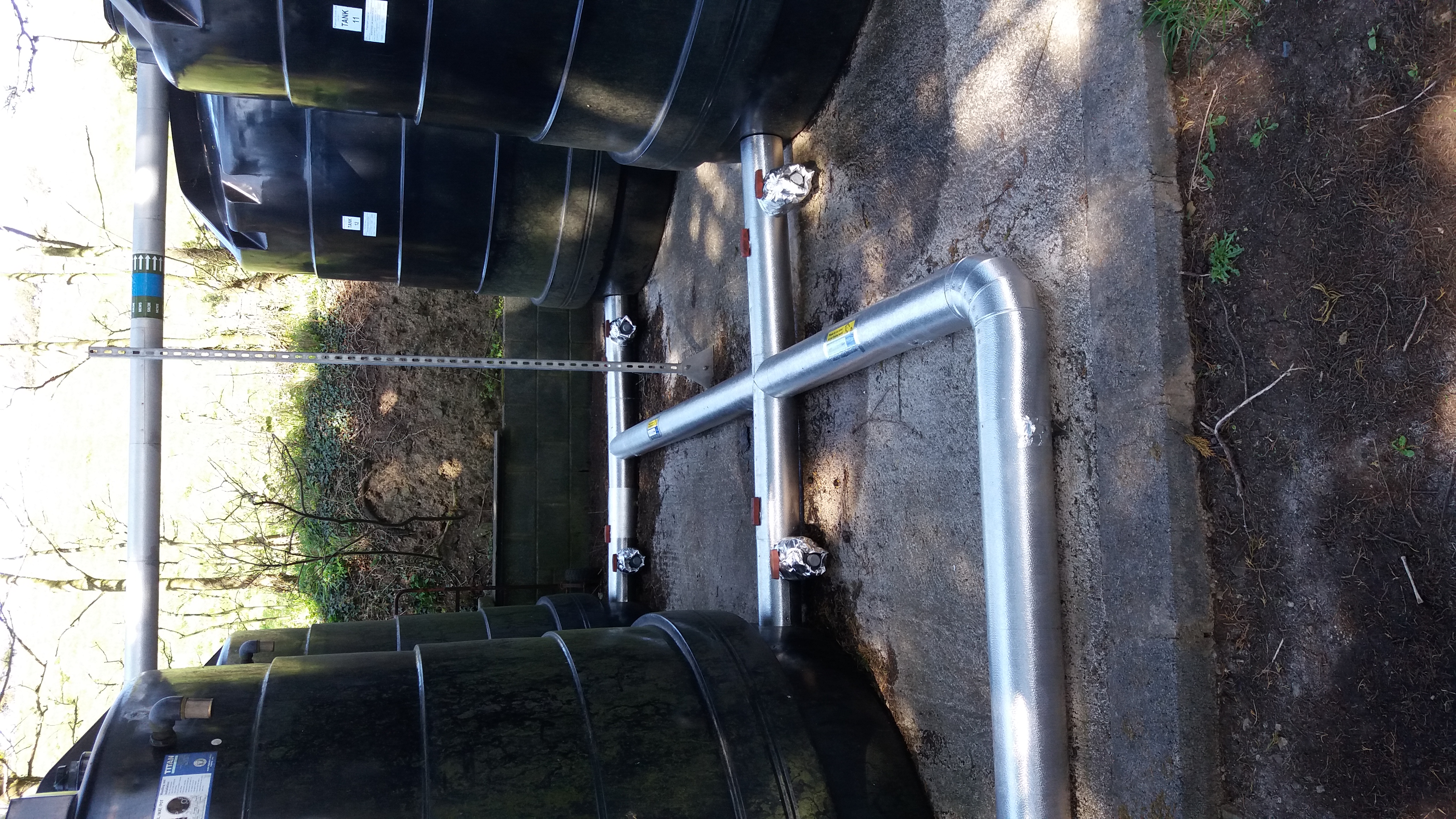 Outdoor storage tanks